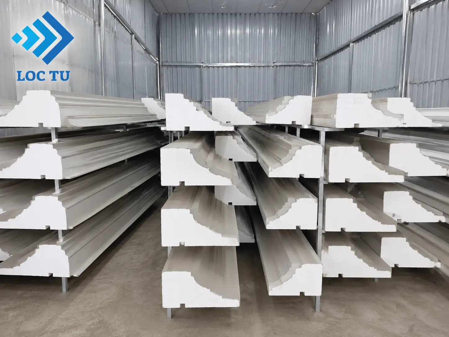 Phào chỉ EPS phủ vữa là lựa chọn phổ biến cho nhà phố, biệt thự và khách sạn cao cấp
