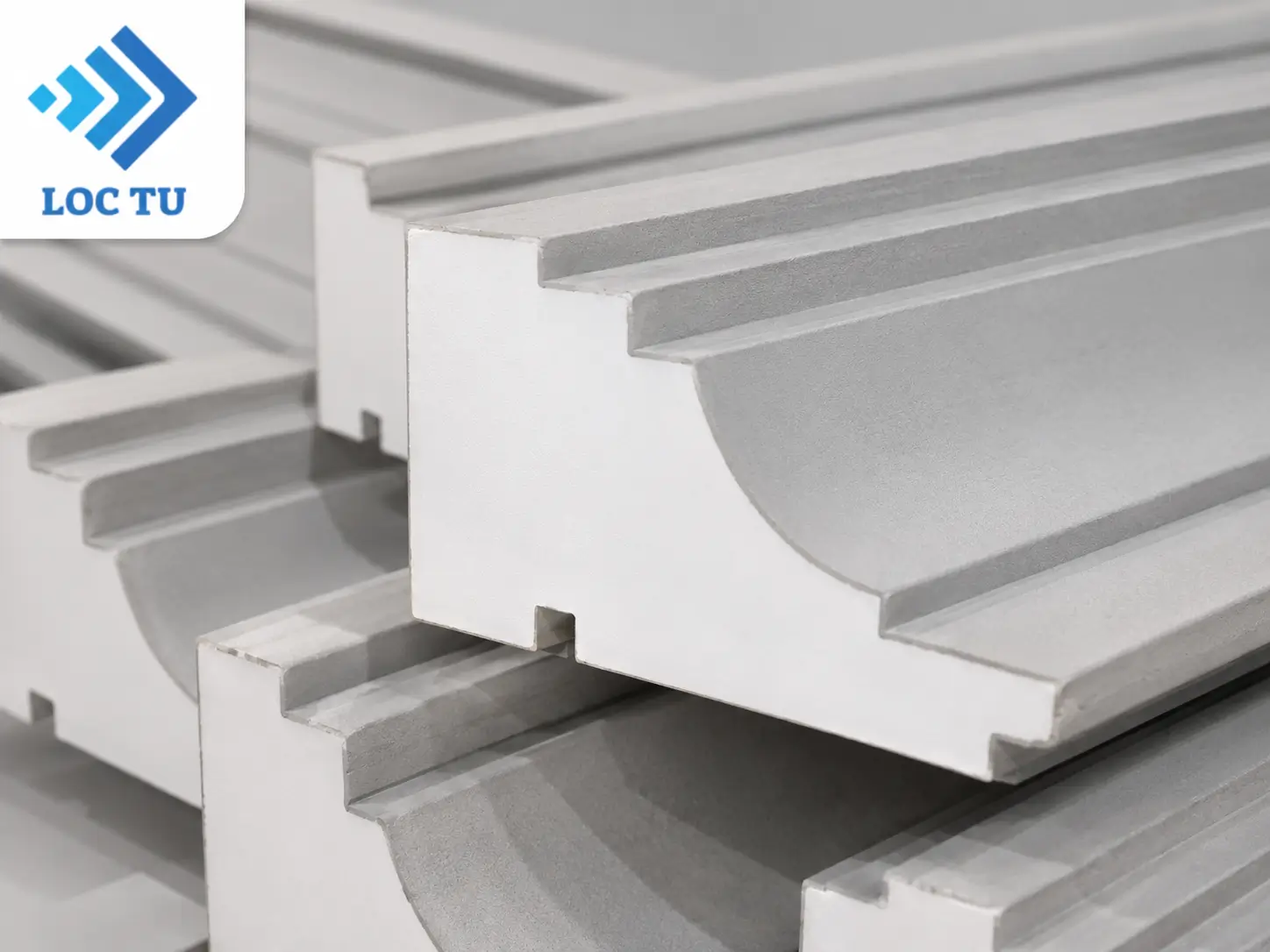 Phào chỉ EPS bê tông nhẹ là lựa chọn phù hợp cho nhiều phong cách thiết kế từ hiện đại đến tân cổ điển
