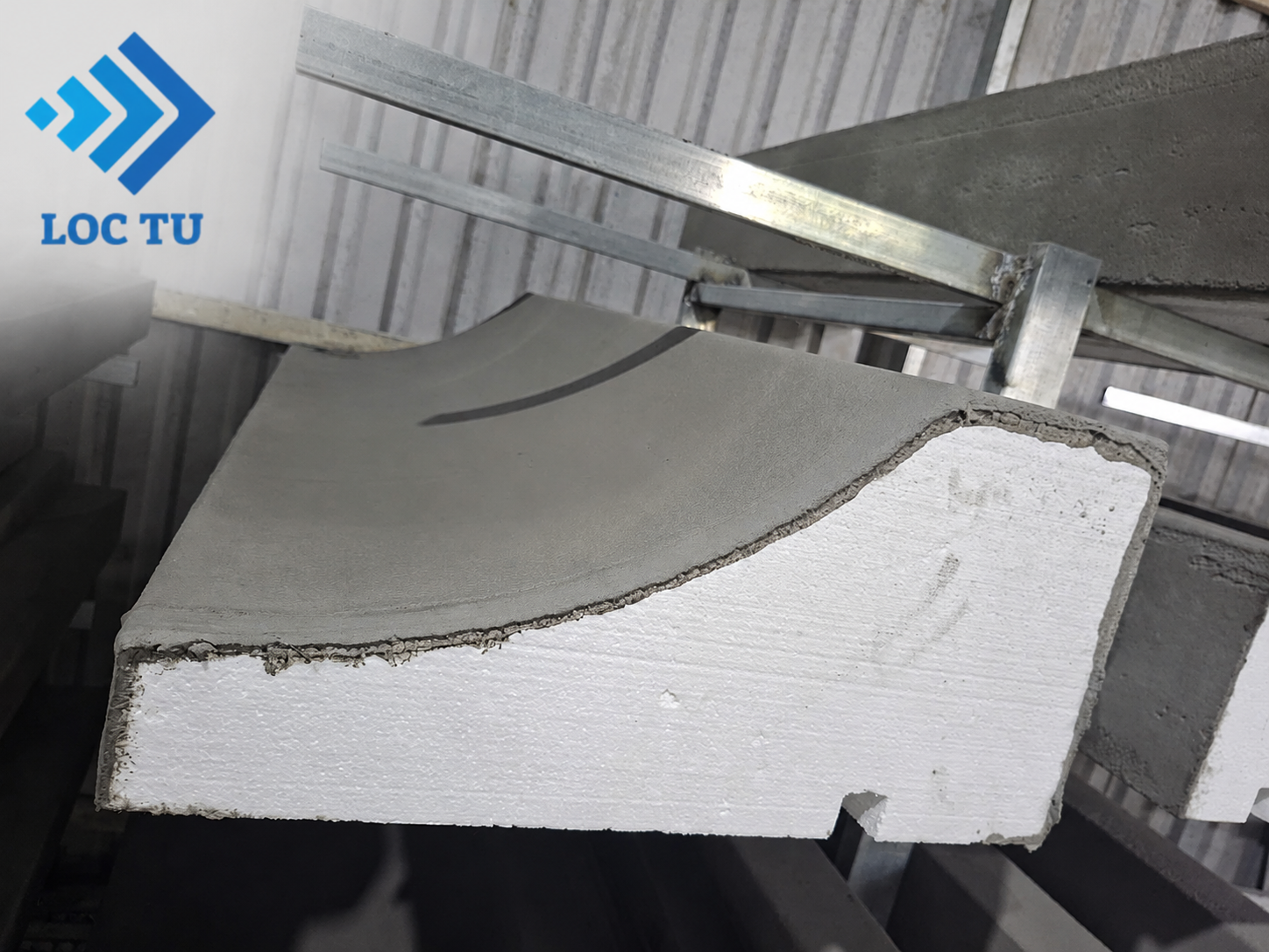 Phào chỉ xốp biệt thự phù hợp với những công trình theo đuổi vẻ đẹp tinh tế và bề thế